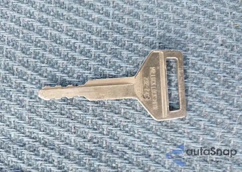 1986 Toyota Pickup 1/2 Ton Rn55 Dlx from USA, damaged, VIN JT4RN55D7G0223647